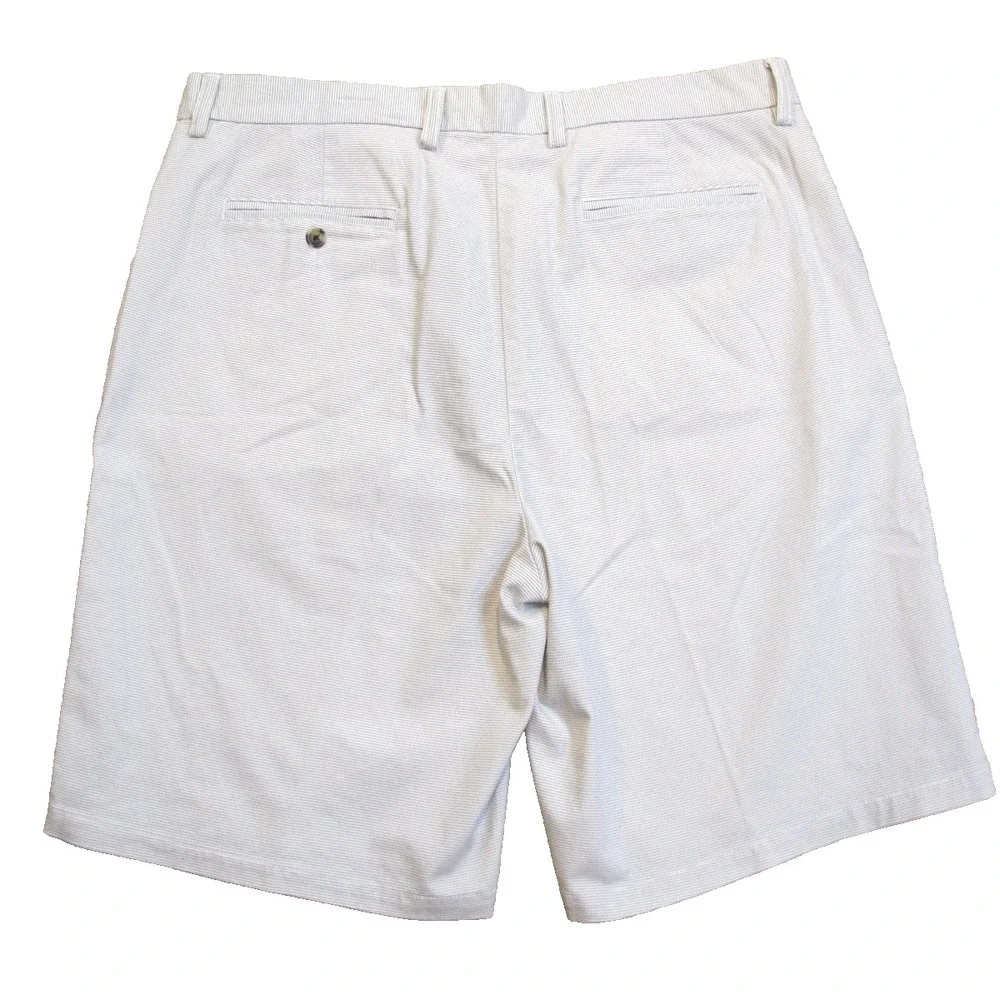 Old Navy Khaki Ultimate Slim Built-In Flex 10
